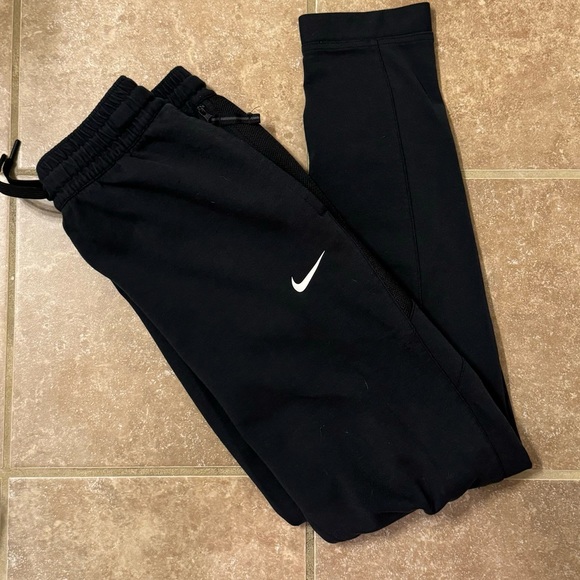 Nike Sweatpants - Picture 1 of 2
